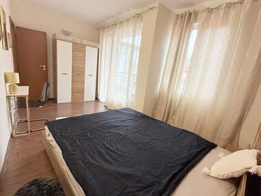 Închiriere - Apartament în Sarafovo,  Burgas