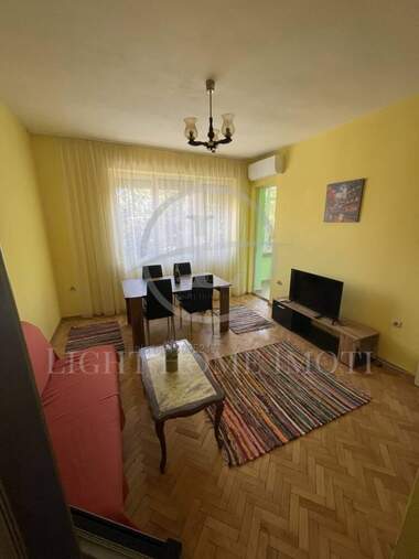 Продажба - Апартамент в Център,  Пловдив