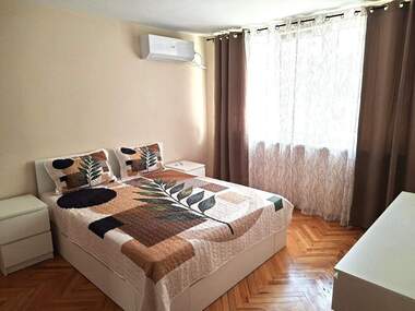 Miete - Wohnung in Zentar,  Razgrad