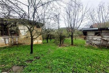 Vânzare - Casă în Aprilți,  Lovece