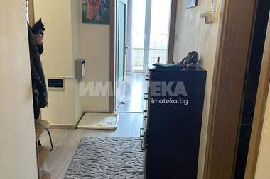 Продажба - Апартамент в Операта,  Варна