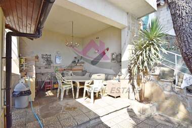 For rent - House in Sveti Nikola,  Varna
