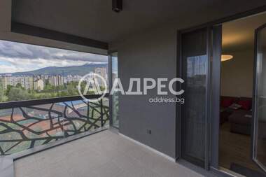 Închiriere - Apartament în Izgrev,  Sofia
