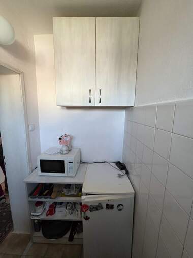 Verkauf - Etage von Haus in Lowez,  Targowishte