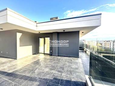 Vânzare - Apartament în Hristo Smirnenski,  Plovdiv