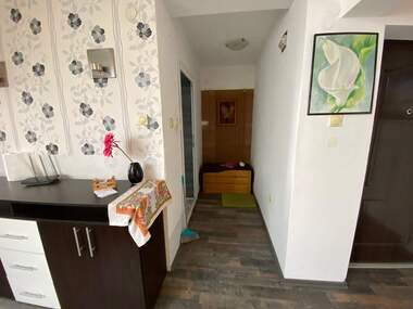 Închiriere - Apartament în Țentăr,  Burgas