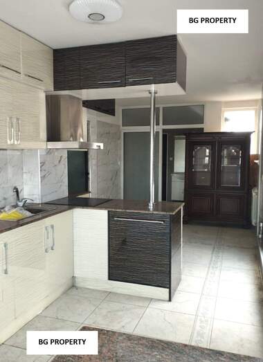 Продажба - Апартамент в Каменица 1,  Пловдив