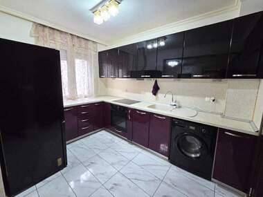 Închiriere - Apartament în Marașa,  Plovdiv