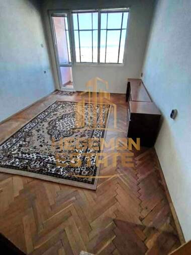 Vânzare - Apartament în Center,  Varna