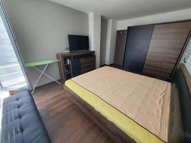 Închiriere - Apartament în Slaveîkov,  Burgas
