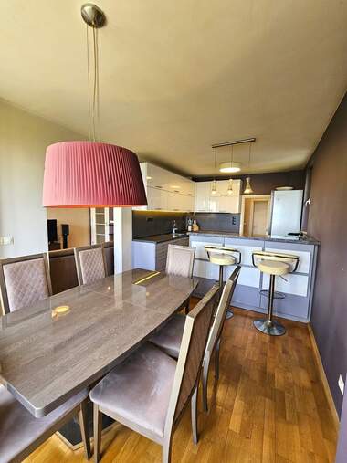Verkauf - Wohnung in Izgrew,  Sovia
