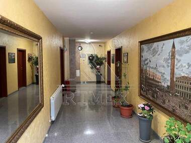 Închiriere - Apartament în Kărșiaka,  Plovdiv