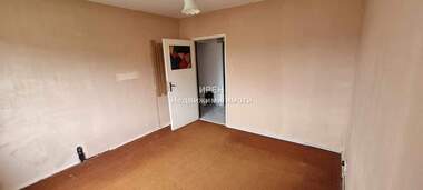 Vânzare - Apartament în Hale,  Iambol