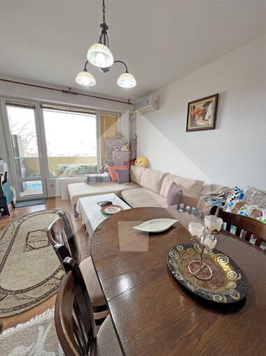 Verkauf - Wohnung in Nowi Pazar,  Schumen