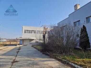 For sale - Warehouse in Industrialna zona - Zapad,  Pleven