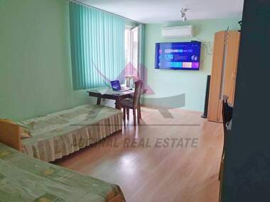 For rent - Apartment in Kolhozen pazar,  Varna