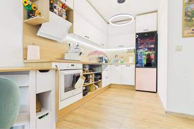 Vânzare - Apartament în Sveti Nikola,  Varna