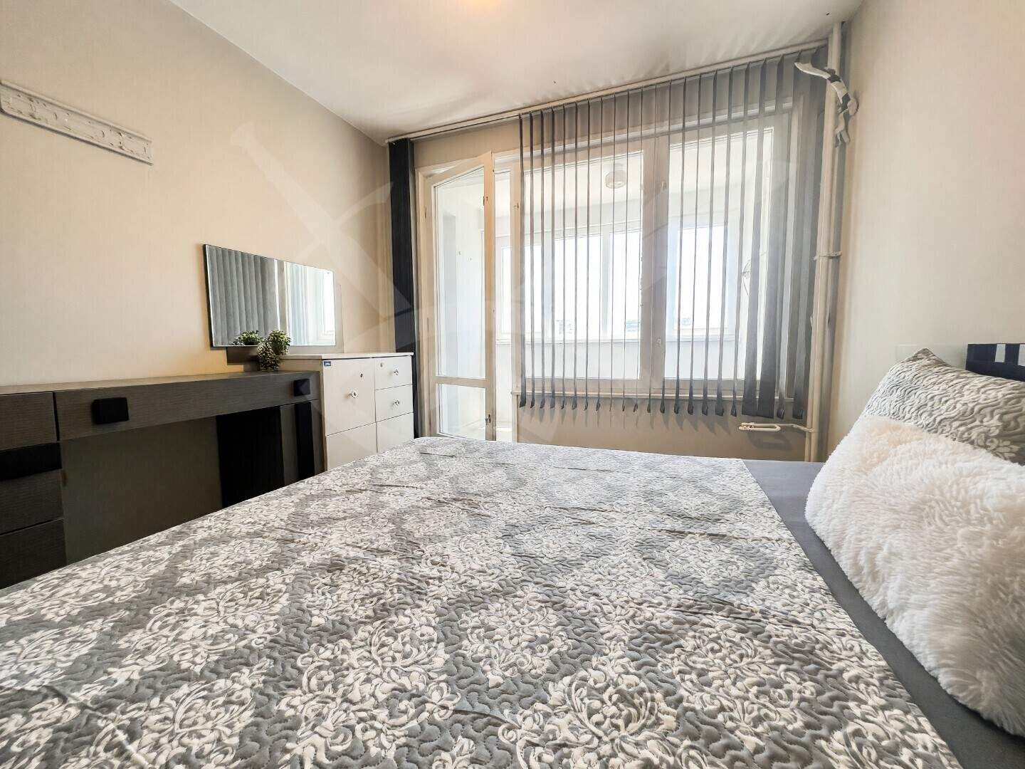 Двустаен Апартамент в Зорница, Бургас – снимка 3