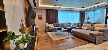 Vânzare - Apartament în Manastirski livadi-Iztok,  Sofia