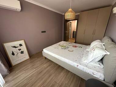 Miete - Wohnung in Mladejki halm,  Plowdiw