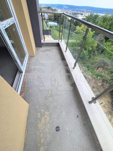 Vânzare - Apartament în Pceelina,  Varna
