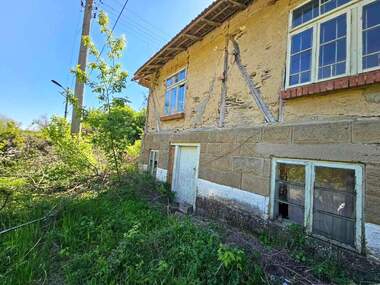 Продажба - Къща в Юпер,  Разград