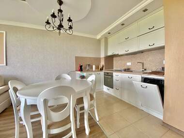Miete - Wohnung in Lazur,  Burgas