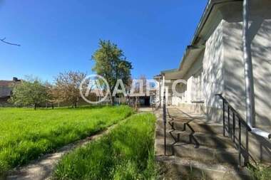 For sale - House in Chervenakovo,  Sliven