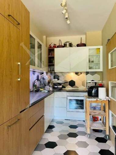 For rent - Apartment in Mladejki halm,  Plovdiv