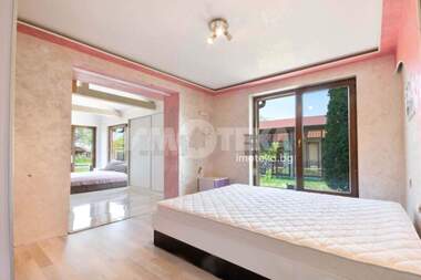 For sale - House in Karadjovo,  Plovdiv