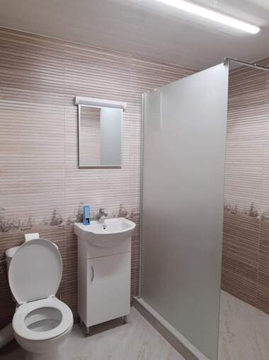 Miete - Wohnung in Mladejki halm,  Plowdiw