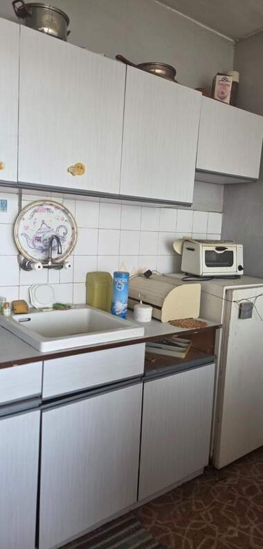 Verkauf - Wohnung in Karlowo,  Plowdiw