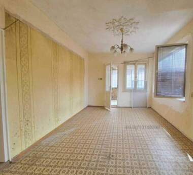 Verkauf - Etage von Haus in Asparuhowo,  Warna
