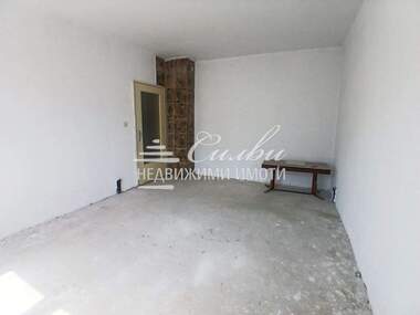 For sale - Apartment in Boian Balgaranov 1,  Shumen