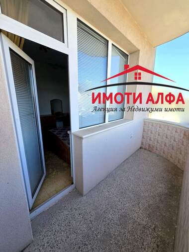 Продажа - Квартира в Овчарски,  Хасково