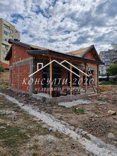 Vânzare - Casă în Novi Pazar,  Șumen