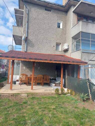 Vânzare - Etaj din casă în Kavarna,  Dobrice