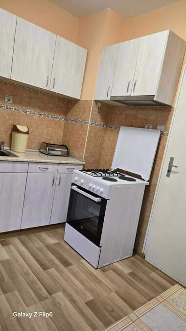 Продажба - Апартамент във Велинград,  Пазарджик