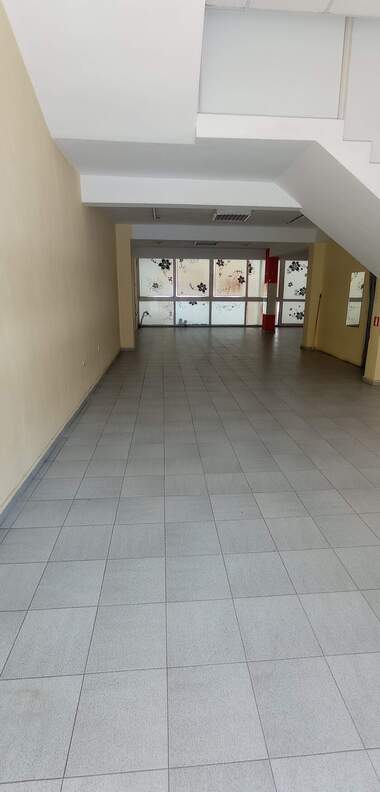 Наем - Промишлено помещение в Център,  Стара Загора