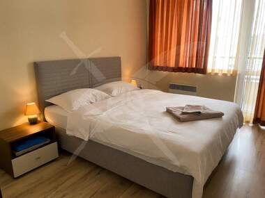 Miete - Wohnung in Lazur,  Burgas