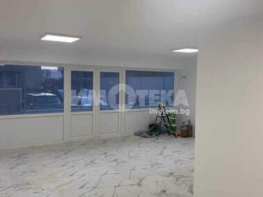 Продажа - Офис в Колхозен пазар,  Варна