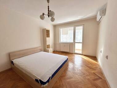 Închiriere - Apartament în Ideal City Center,  Pleven