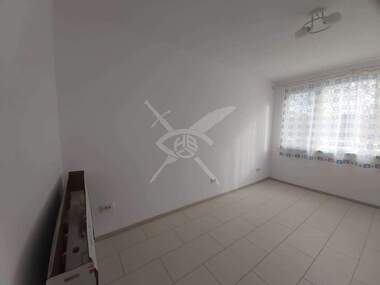 Miete - Wohnung in Mladejki halm,  Plowdiw