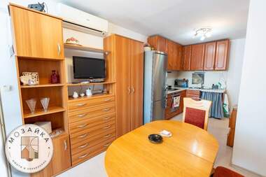 For sale - Apartment in Vazrajdane,  Burgas