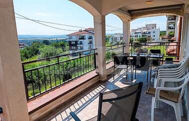 Vânzare - Apartament în Biala,  Varna