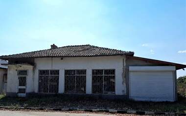 Vânzare - Restaurant/Magazin/Birou/Depozit în Kitka,  Varna