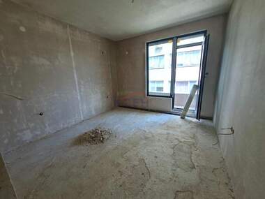 Verkauf - Wohnung in Zentar,  Targowishte
