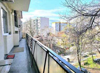 Verkauf - Wohnung in Hristo Smirnenski,  Plowdiw