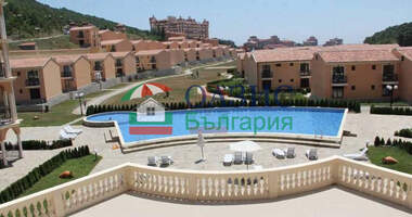 Vânzare - Casă în Elenite,  Burgas