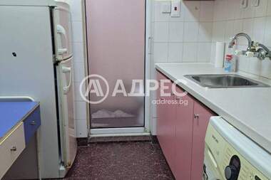 Ενοίκιο - Γραφείο σε Център,  Пловдив